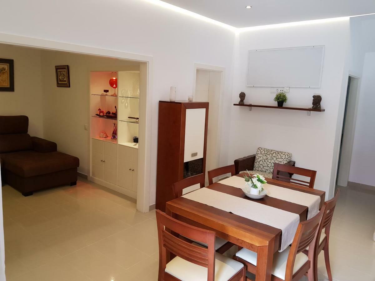 Fantastica Vivienda Familiar Con Jacuzzi Y Sauna Villa ลาสปัลมาส เด กรานคานาเรีย ภายนอก รูปภาพ